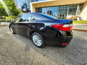 car3
